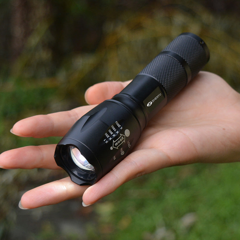 Aluminum Alloy Strong Light Flashlight