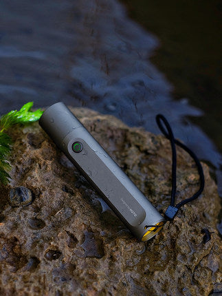 Outdoor Multifunctional Flashlight